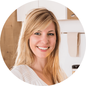 Dr. Elara J., Cognitive Play Specialist